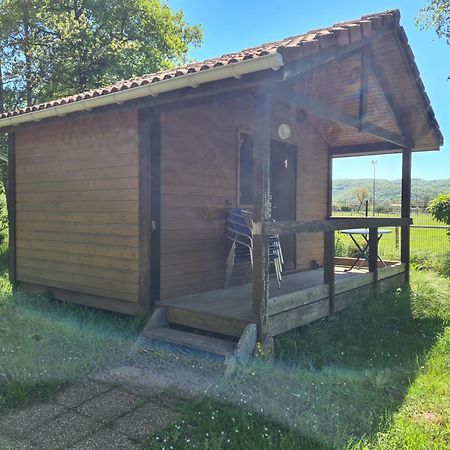 Les Chalets Guinguette Capdenac-Gare المظهر الخارجي الصورة