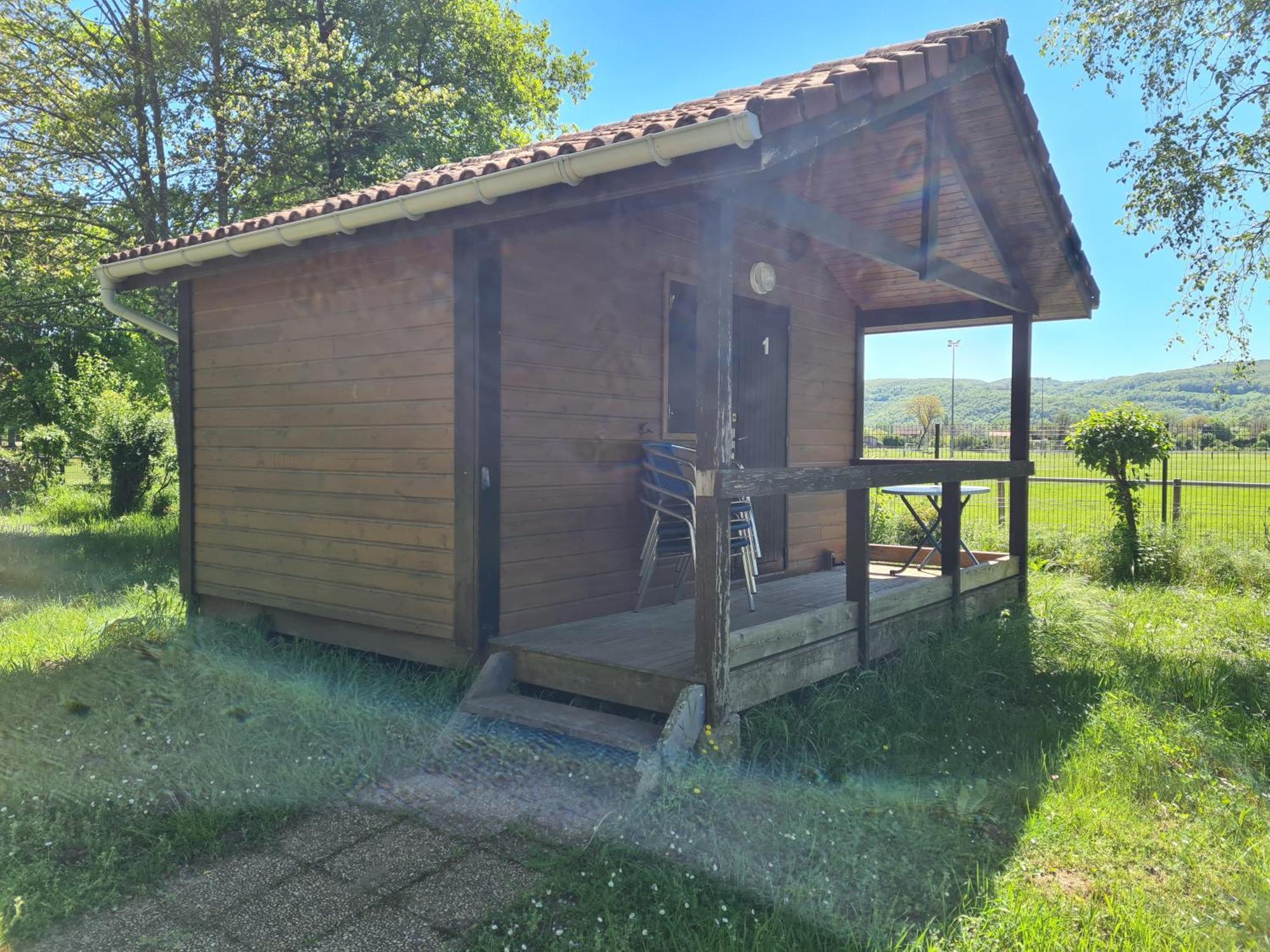 Les Chalets Guinguette Capdenac-Gare المظهر الخارجي الصورة