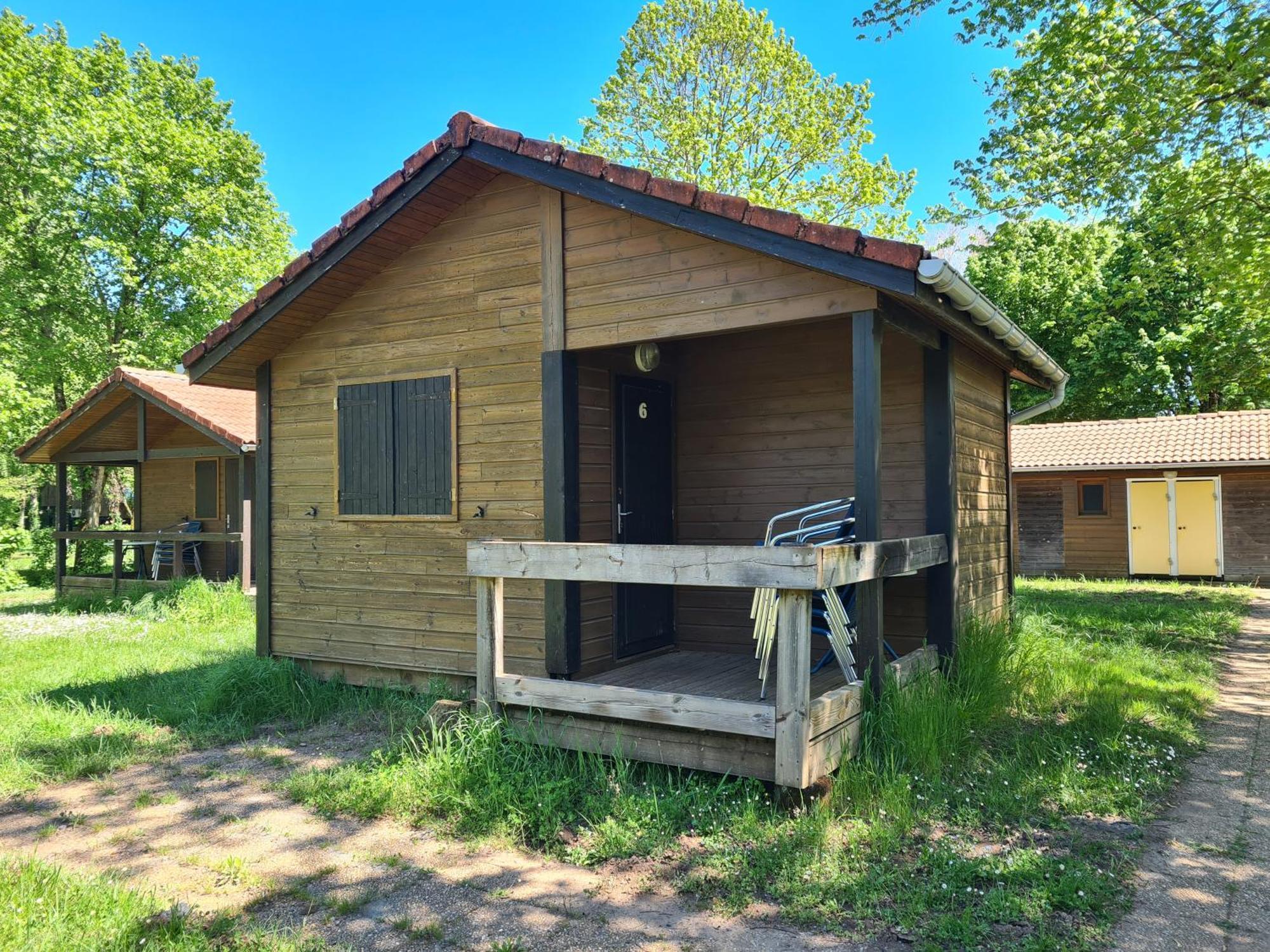 Les Chalets Guinguette Capdenac-Gare المظهر الخارجي الصورة